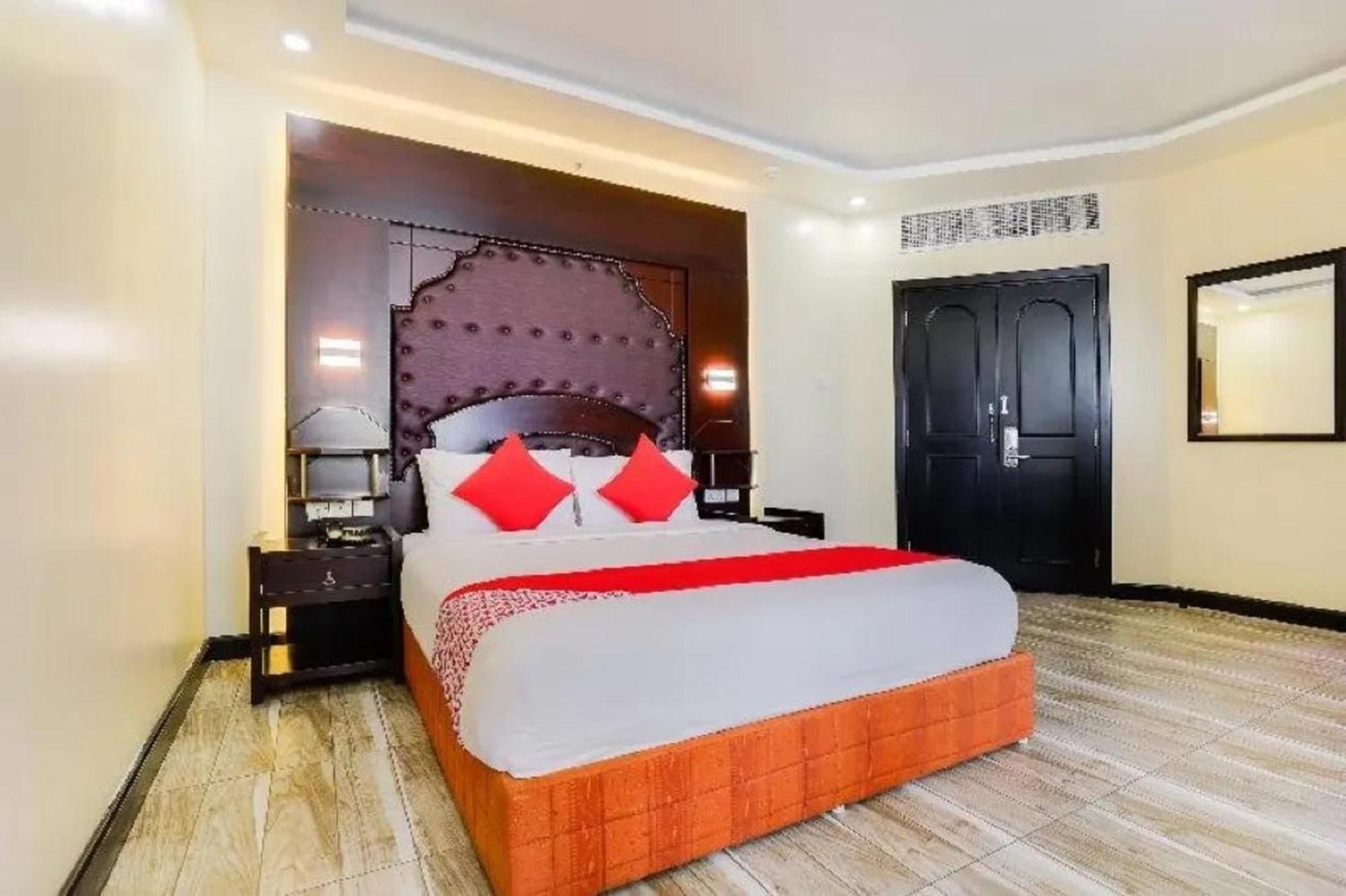Shh Hotel Фуджейра Екстериор снимка